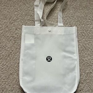 Lululemon Reusable White Bag 9.5in x 11.5in